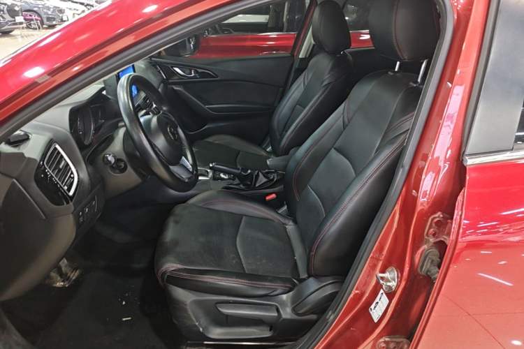 Used Mazda 3 Axela 2016 Sedan 1.5L Automatic Comfort Model Left Front Seat