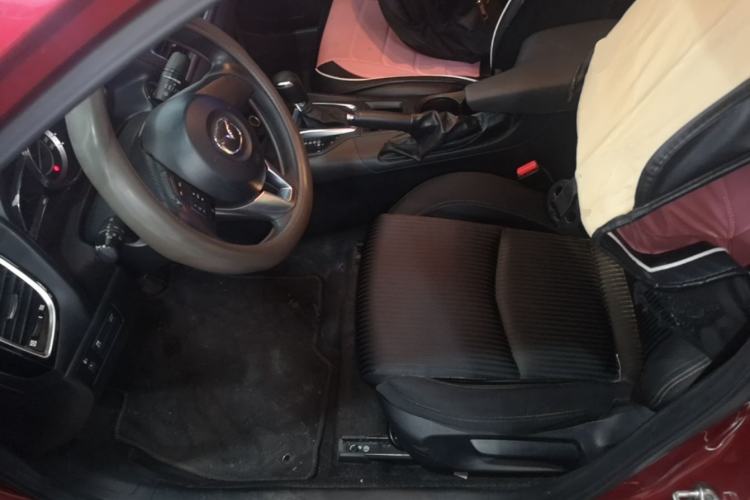 Used Mazda 3 Axela 2016 Sedan 1.5L Automatic Comfort Model Left Front Seat