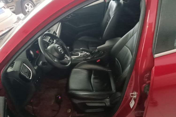 Used Mazda 3 Axela 2016 Sedan 1.5L Automatic Comfort Model Left Front Seat