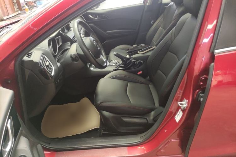 Used Mazda 3 Axela 2016 Sedan 1.5L Automatic Luxury Model Left Front Seat