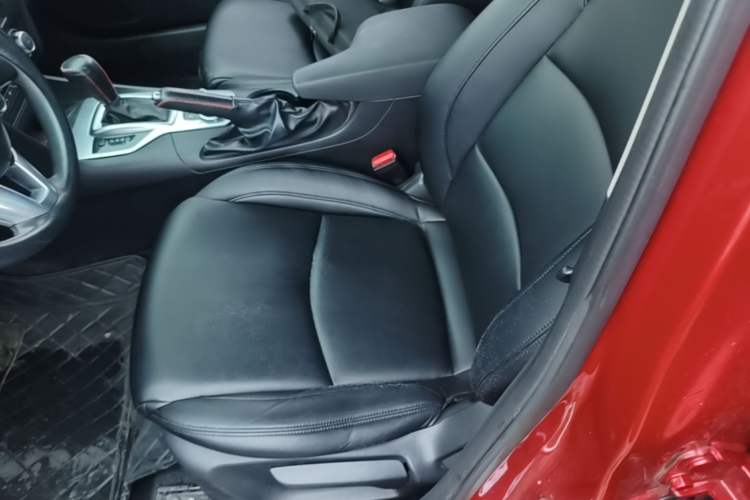 Used Mazda 3 Axela 2016 Hatchback 1.5L Automatic Luxury Model Left Front Seat