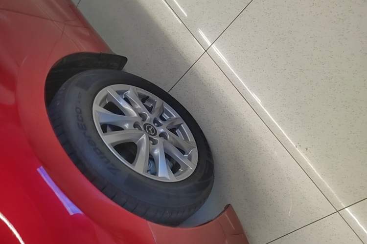 Used Mazda 3 Axela 2016 Sedan 1.5L Manual Comfort Model Left Front Wheel Hub