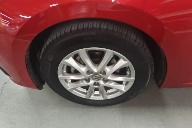Used Mazda 3 Axela 2016 Sedan 1.5L Automatic Luxury Model Left Front Wheel Hub