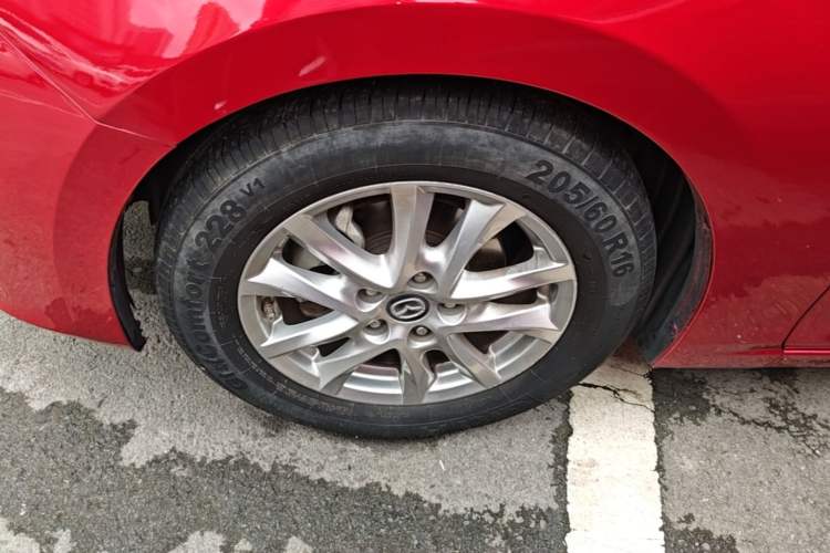 Used Mazda 3 Axela 2016 Sedan 1.5L Manual Luxury Model Left Front Wheel Hub