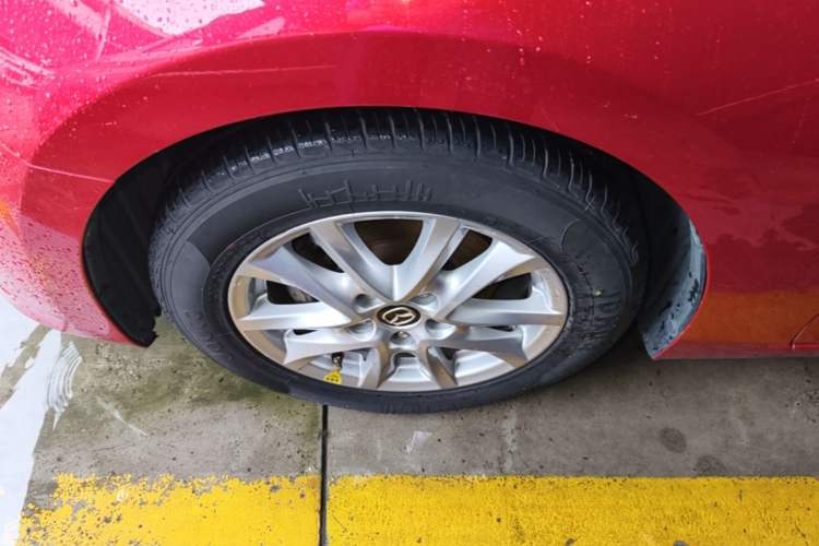 Used Mazda 3 Axela 2016 Sedan 1.5L Automatic Luxury Model Left Front Wheel Hub