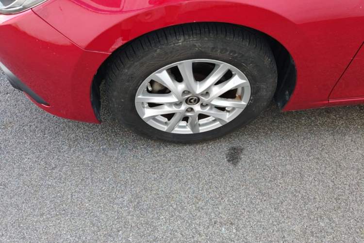 Used Mazda 3 Axela 2016 Sedan 1.5L Automatic Luxury Model Left Front Wheel Hub