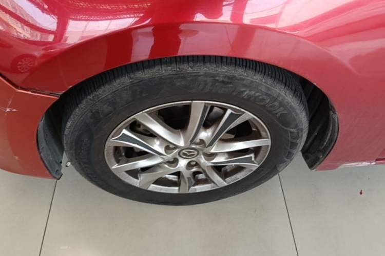 Used Mazda 3 Axela 2016 Sedan 1.5L Automatic Comfort Model Left Front Wheel Hub
