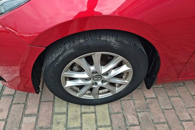 Used Mazda 3 Axela 2016 Sedan 1.5L Automatic Luxury Model Left Front Wheel Hub