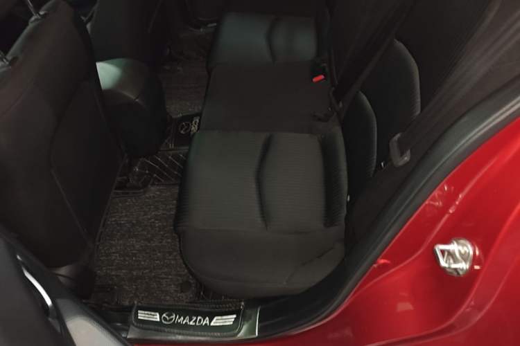 Used Mazda 3 Axela 2016 Sedan 1.5L Automatic Comfort Model Left Rear Seat