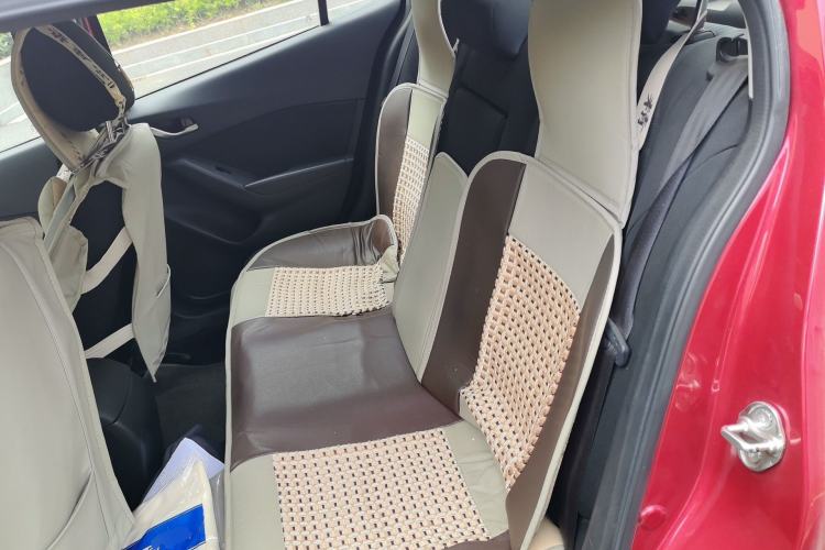Used Mazda 3 Axela 2016 Sedan 1.5L Automatic Comfort Model Left Rear Seat