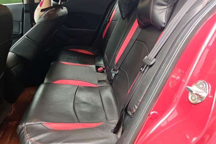 Used Mazda 3 Axela 2016 Sedan 1.5L Automatic Comfort Model Left Rear Seat