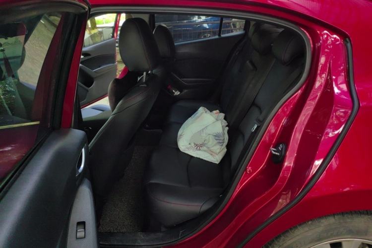 Used Mazda 3 Axela 2016 Sedan 1.5L Automatic Comfort Model Left Rear Seat