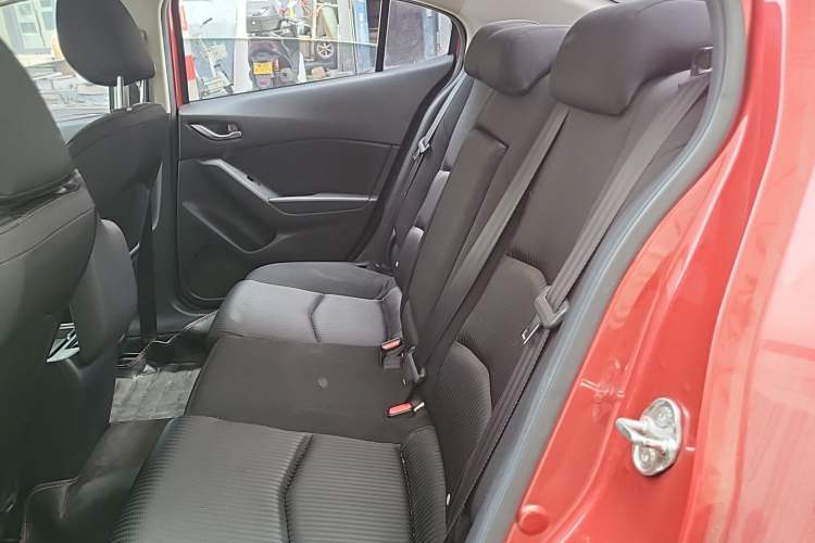 Used Mazda 3 Axela 2016 Sedan 1.5L Automatic Comfort Model Left Rear Seat