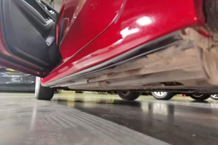 Used Mazda 3 Axela 2016 Sedan 1.5L Automatic Luxury Model Left Side Sill