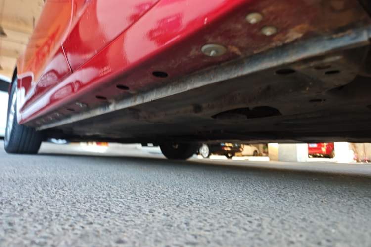 Used Mazda 3 Axela 2016 Sedan 1.5L Manual Comfort Model Left Side Sill