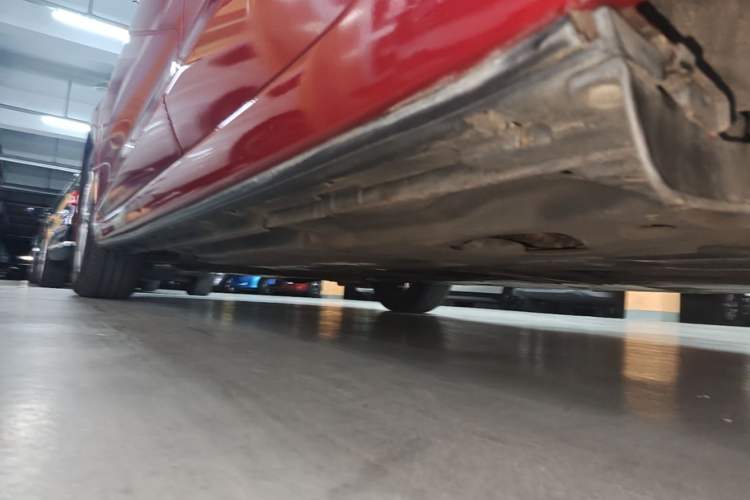 Used Mazda 3 Axela 2016 Sedan 1.5L Automatic Luxury Model Left Side Sill