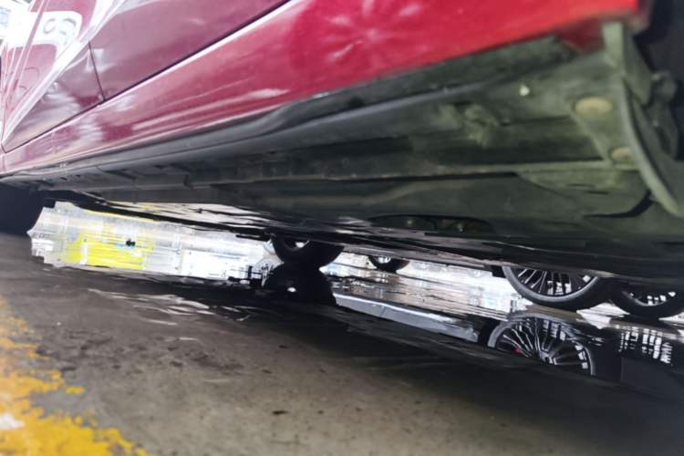 Used Mazda 3 Axela 2016 Sedan 1.5L Automatic Luxury Model Left Side Sill