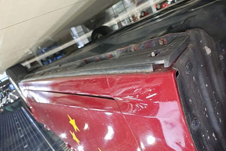 Used Mazda 3 Axela 2016 Sedan 1.5L Automatic Comfort Model Left Side Sill