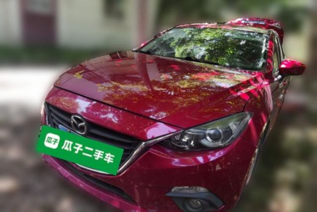 Used Mazda 3 Axela 2016 Sedan 1.5L Automatic Comfort Model