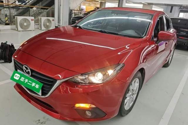 Used Mazda 3 Axela 2016 Hatchback 1.5L Automatic Luxury Model