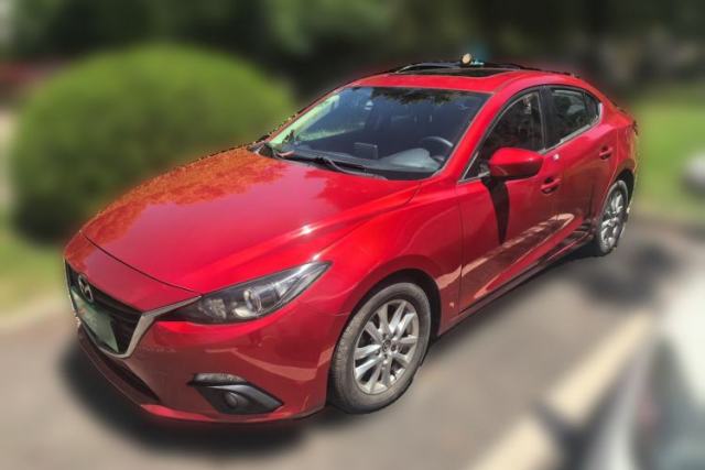 Used Mazda 3 Axela 2016 Sedan 1.5L Automatic Luxury Model