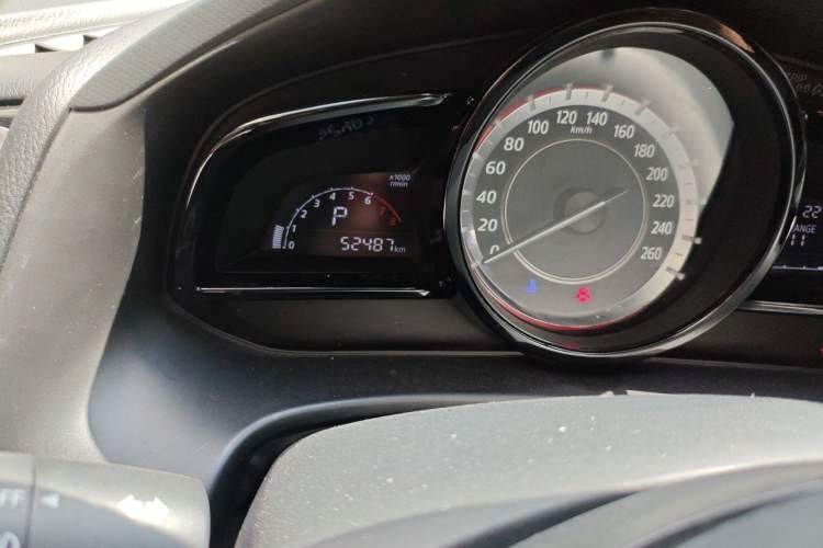 Used Mazda 3 Axela 2016 Sedan 1.5L Automatic Comfort Model Odometer Close Up