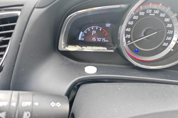 Used Mazda 3 Axela 2016 Sedan 1.5L Automatic Comfort Model Odometer Close Up