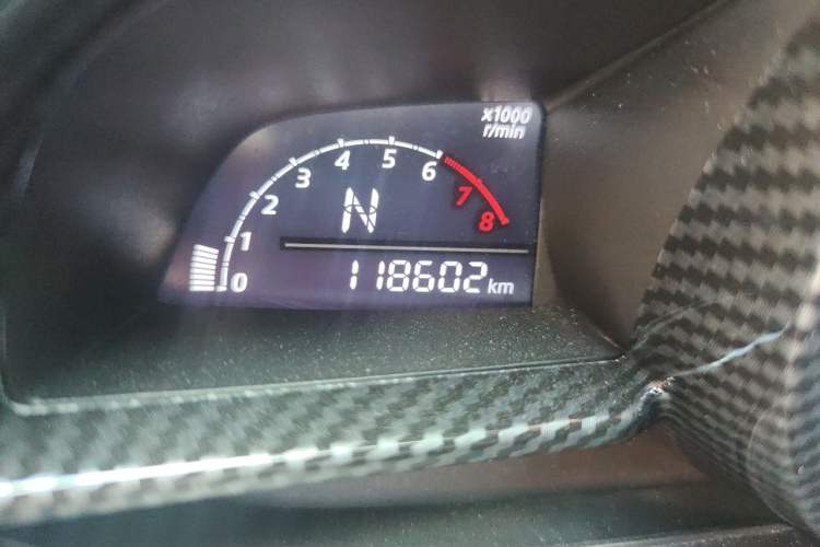 Used Mazda 3 Axela 2016 Sedan 1.5L Automatic Luxury Model Odometer Close Up