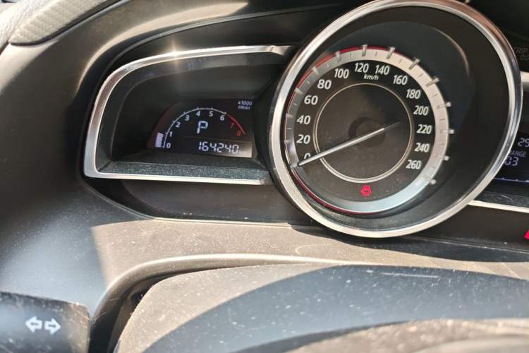 Used Mazda 3 Axela 2016 Sedan 1.5L Automatic Comfort Model Odometer Close Up