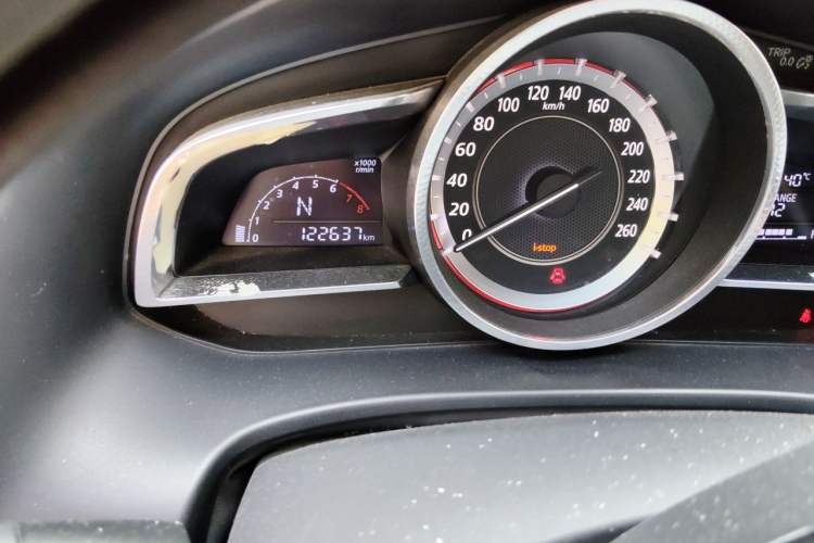 Used Mazda 3 Axela 2016 Hatchback 1.5L Automatic Luxury Model Odometer Close Up