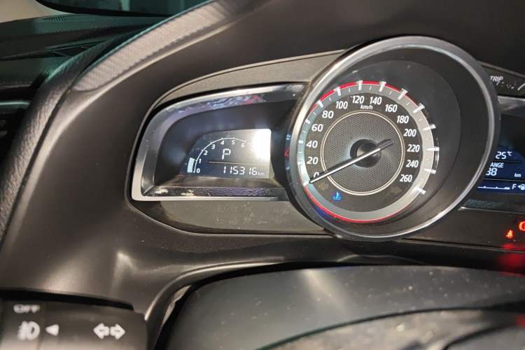 Used Mazda 3 Axela 2016 Sedan 1.5L Automatic Luxury Model Odometer Close Up