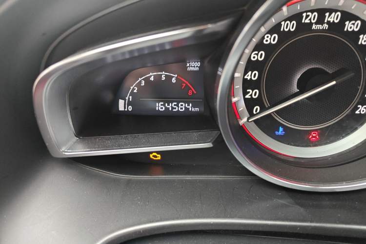 Used Mazda 3 Axela 2016 Sedan 1.5L Manual Luxury Model Odometer Close Up