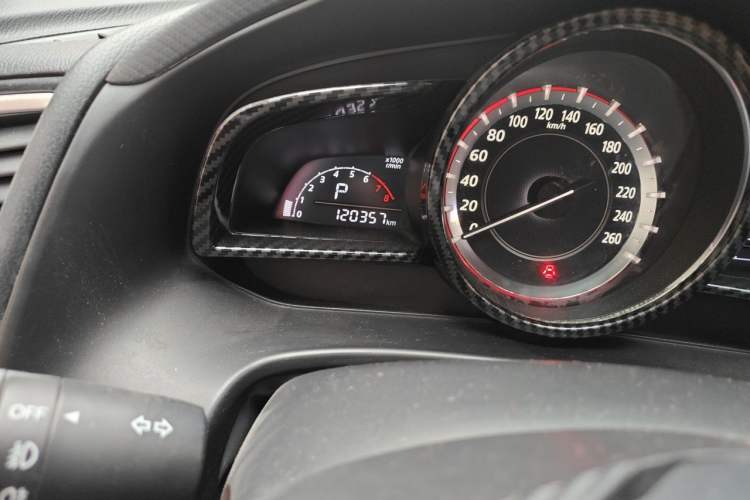 Used Mazda 3 Axela 2016 Sedan 1.5L Automatic Luxury Model Odometer Close Up
