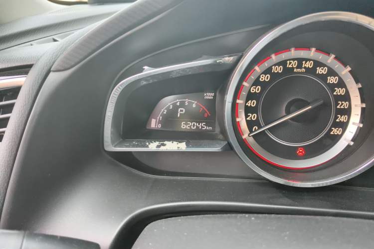 Used Mazda 3 Axela 2016 Sedan 1.5L Automatic Luxury Model Odometer Close Up
