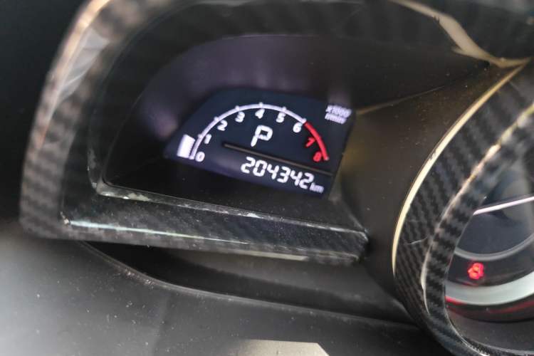 Used Mazda 3 Axela 2016 Sedan 1.5L Automatic Comfort Model Odometer Close Up
