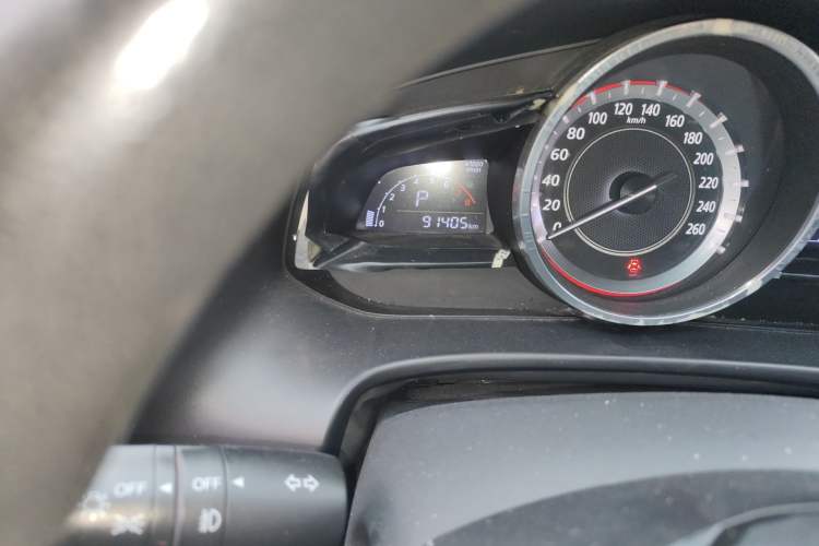 Used Mazda 3 Axela 2016 Sedan 1.5L Automatic Luxury Model Odometer Close Up
