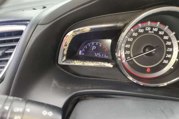 Used Mazda 3 Axela 2016 Sedan 1.5L Automatic Luxury Model Odometer Close Up