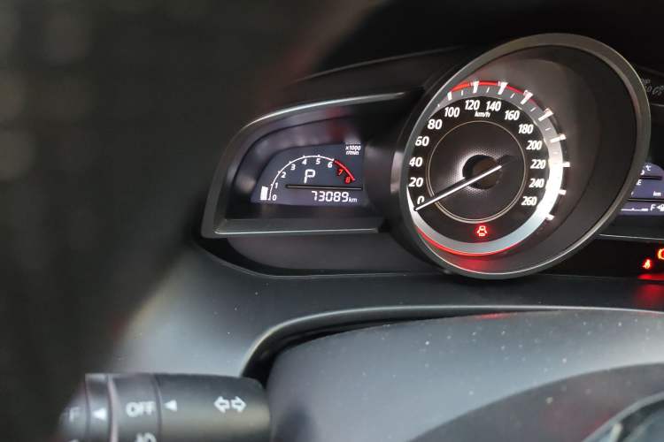 Used Mazda 3 Axela 2016 Sedan 1.5L Automatic Comfort Model Odometer Close Up