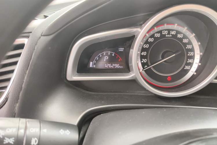 Used Mazda 3 Axela 2016 Sedan 1.5L Automatic Luxury Model Odometer Close Up