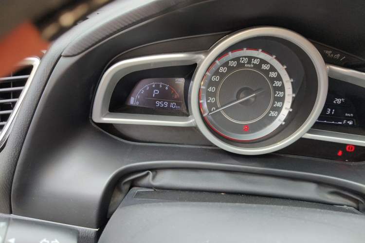 Used Mazda 3 Axela 2016 Sedan 1.5L Automatic Comfort Model Odometer Close Up