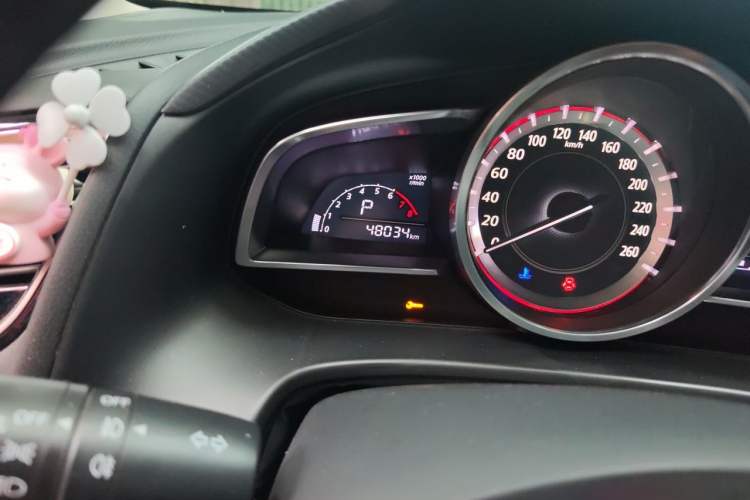 Used Mazda 3 Axela 2016 Sedan 1.5L Automatic Prestige Model Odometer Close Up
