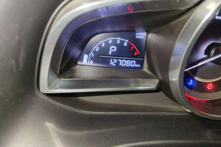 Used Mazda 3 Axela 2016 Sedan 1.5L Automatic Luxury Model Odometer Close Up