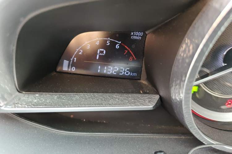 Used Mazda 3 Axela 2016 Sedan 1.5L Automatic Luxury Model Odometer Close Up