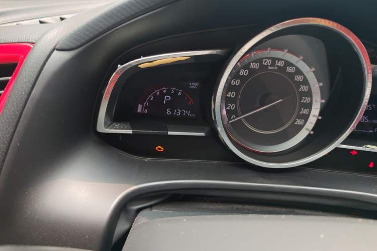 Used Mazda 3 Axela 2016 Sedan 1.5L Automatic Comfort Model Odometer Close Up