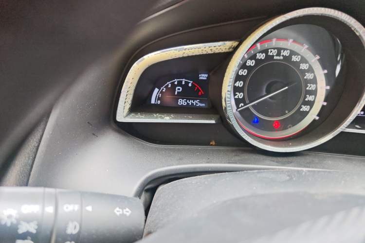 Used Mazda 3 Axela 2016 Sedan 1.5L Automatic Comfort Model Odometer Close Up