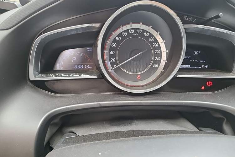 Used Mazda 3 Axela 2016 Sedan 1.5L Automatic Comfort Model Odometer Close Up