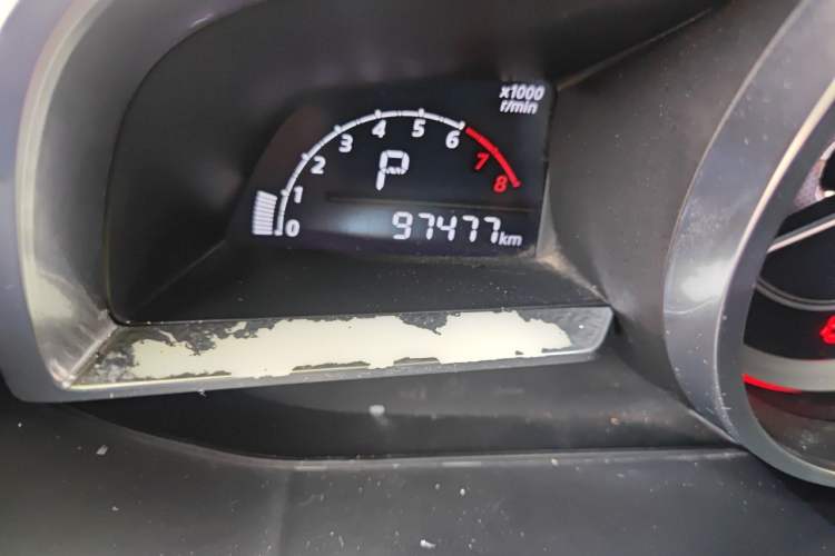 Used Mazda 3 Axela 2016 Sedan 1.5L Automatic Comfort Model Odometer Close Up
