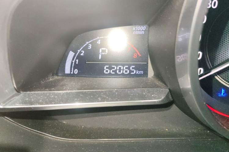 Used Mazda 3 Axela 2016 Hatchback 1.5L Automatic Luxury Model Odometer Close Up