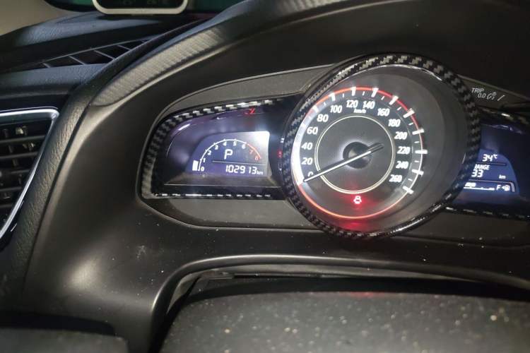 Used Mazda 3 Axela 2016 Sedan 1.5L Automatic Comfort Model Odometer Close Up