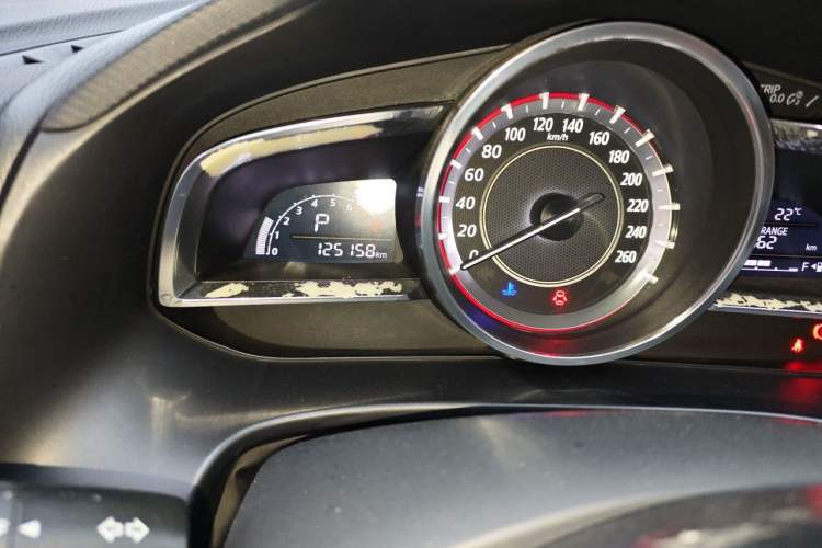 Used Mazda 3 Axela 2016 Sedan 1.5L Automatic Comfort Model Odometer Close Up